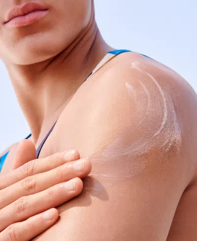 Shiseido Ultimate Sun Protector Lotion Spf 60+, 150 ml In No Color