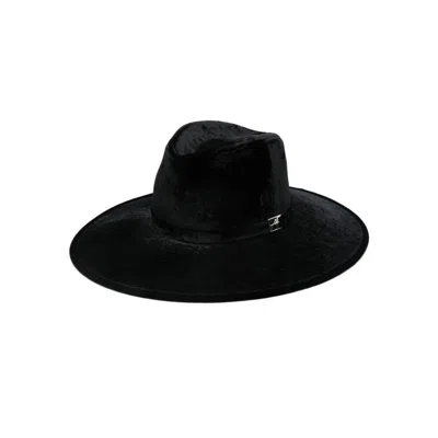 Shop Alberta Ferretti Caps In Black