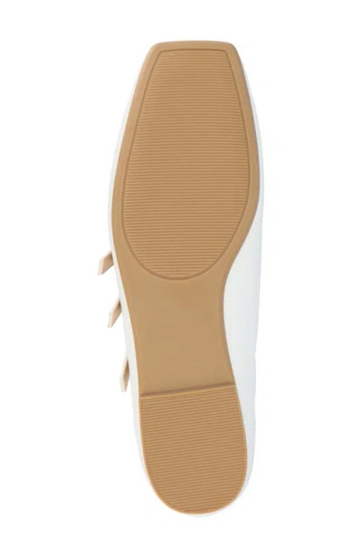 Journee Collection Darlin Multi Strap Mary Jane Flat In White
