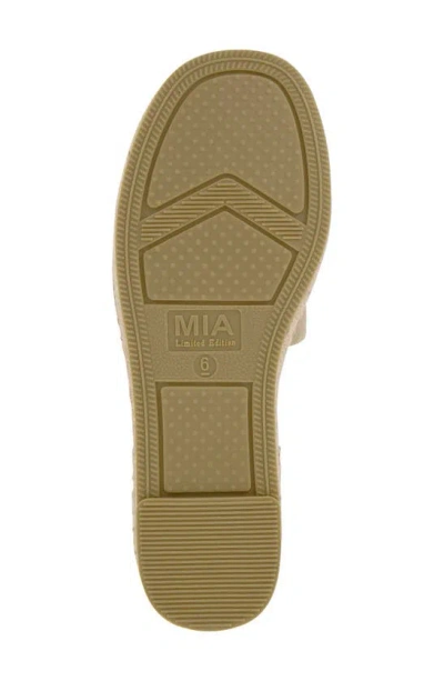 Mia Noveli Espadrille Platform Slide Sandal In Sand