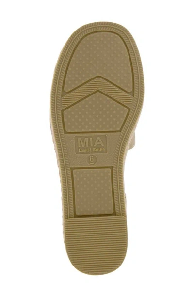 Mia Noveli Espadrille Platform Slide Sandal In Sage