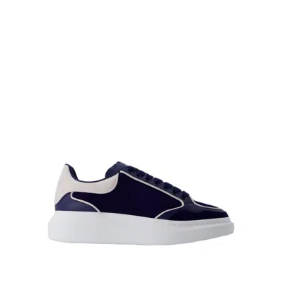 Shop Alexander Mcqueen Oversized Sneakers - Leather - Blue/grey In Black