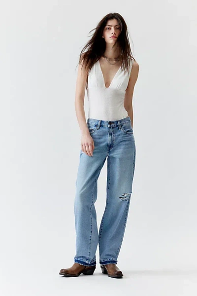 Shop Levi's Baggy Dad Jean In Light Blue, Women's At Urban Outfitters