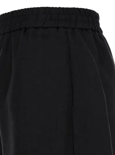 Shop Plain Black Bermuda Short With Elastic Waistband In Linen Woman