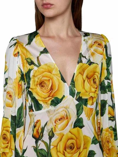 Shop Dolce & Gabbana Rose Printed V-neck Dress In Rose Gialle Fdo Bco