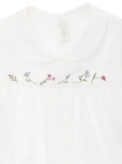 Shop Il Gufo White Romper With Flower Embroideries And Peter-pan Collar In Linen Baby