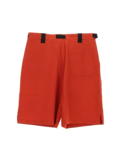 Jacquemus Mid-rise Shorts Belted Oversize Frame In Red