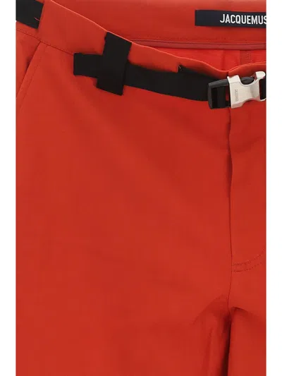 Jacquemus Mid-rise Shorts Belted Oversize Frame In Red