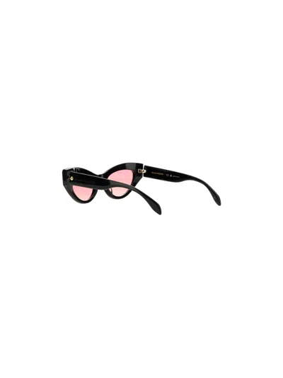Alexander Mcqueen Sunglasses In Black