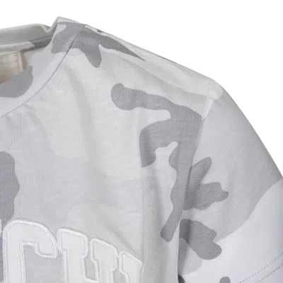 Shop Givenchy Gray T-shirt For Boy With Camouflage Print In Grigio