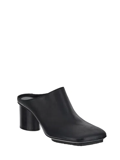 Uma Wang Stone Mule In Black