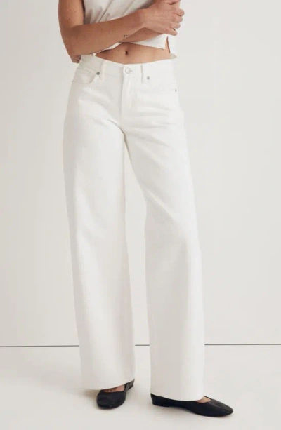 Shop Madewell Low Rise Super Wide Leg Jeans In Tile White