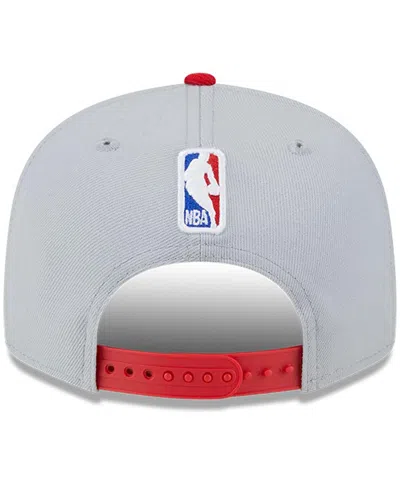 Shop New Era Men's  Gray, Red Atlanta Hawks Tip-off Two-tone 9fifty Snapback Hat In Gray,red