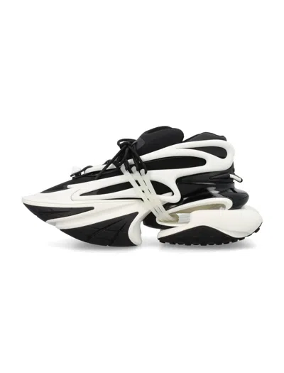 Shop Balmain Unicorn Low-top Sneakers In Black/white