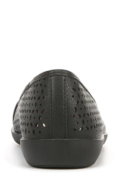 Lifestride Nile 2 Ballet Flats In Black Perforated