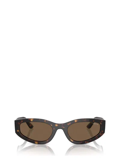 Shop Vogue Eyewear Vo5585s Dark Havana Sunglasses
