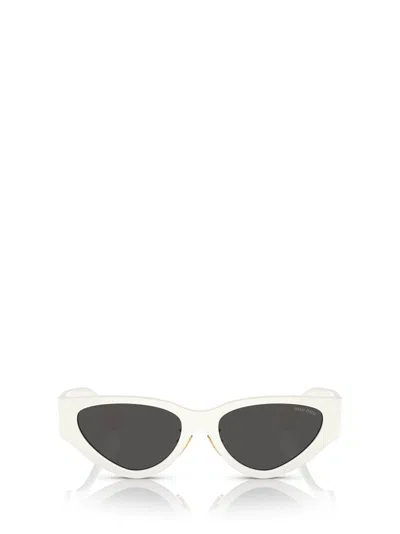 Shop Miu Miu Mu 03zs White Sunglasses