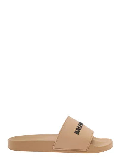 Shop Balenciaga Beige Slide Sandals With Logo In Rubber Man