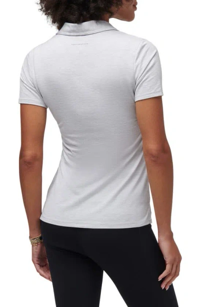Travis Mathew Featherweight Active Polo In Heather Light Grey