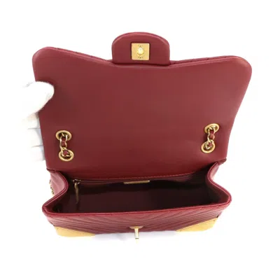 Pre-owned Chanel Timeless Burgundy Leather Shoulder Bag ()