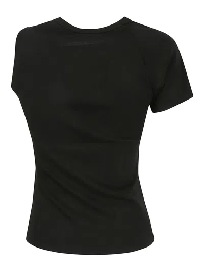 Shop Juunj Camiseta - Negro In Black