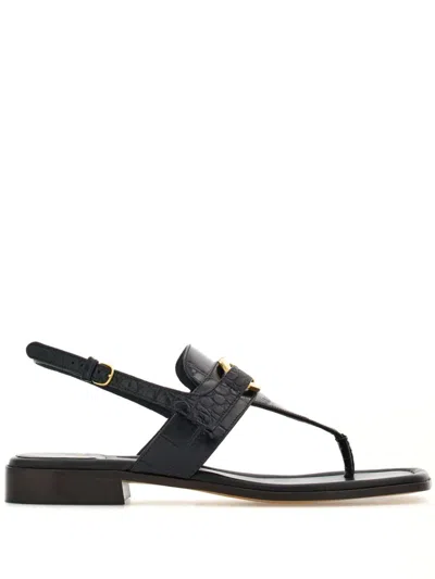 Shop Ferragamo Gancini Leather Thong Sandals In Black