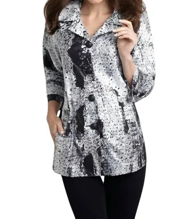 Angel White Noise Rain Jacket In Blackwhite In White