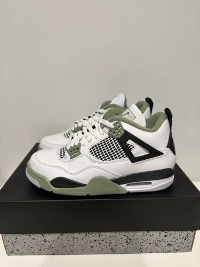 Pre-owned Jordan Womens Air  Retro 4 Seafoam Size 6 - 12 — Aq9129 103 In Green