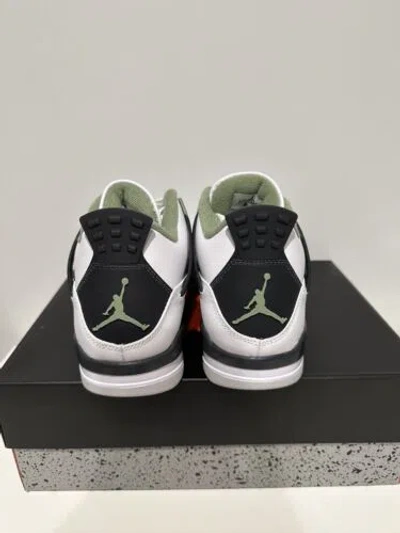Pre-owned Jordan Womens Air  Retro 4 Seafoam Size 6 - 12 — Aq9129 103 In Green