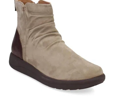 Shop Strive Tempo In Taupe In Beige