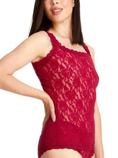 Shop Hanky Panky Signature Lace Unlined Cami In Cranberry In Red