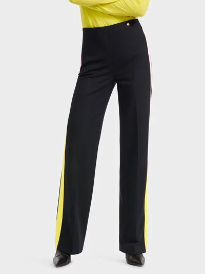 Shop Marc Cain Collections Theme: Happy Chirp Pants Model: Winder In Black In Blue