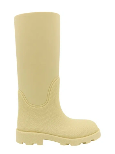 Shop Burberry Rubber Boots In Neutrals