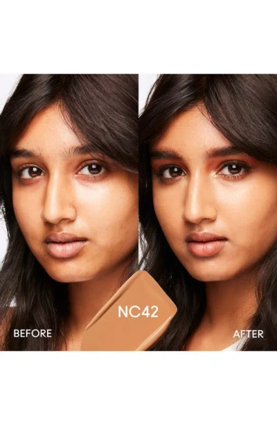 Mac Cosmetics Studio Fix Fluid Spf 15 24hr Matte Foundation + Oil Control In Nc42