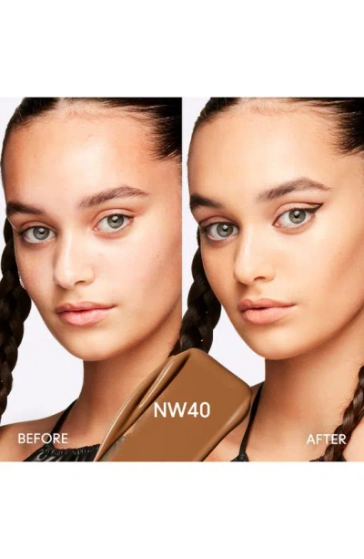 Mac Cosmetics Studio Fix Fluid Spf 15 24hr Matte Foundation + Oil Control In Nw40