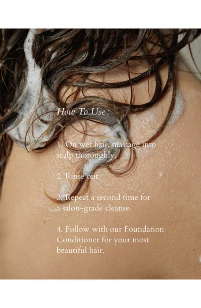 Roz Foundation Shampoo In Bottle