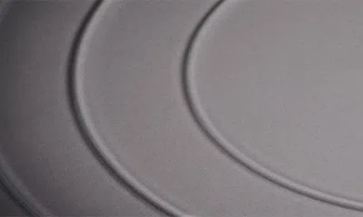 Le Creuset Round Pizza Stone In Oyster