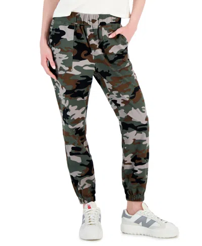 Shop Tinseltown Juniors' Pull-on Utility Jogger Pants In Desert Camo