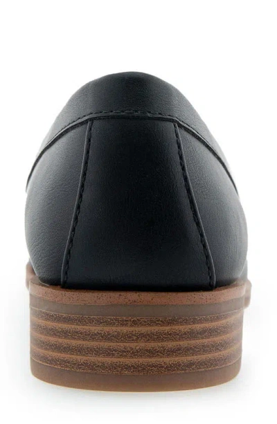 Aerosoles Everest Loafer In Black Faux Leather