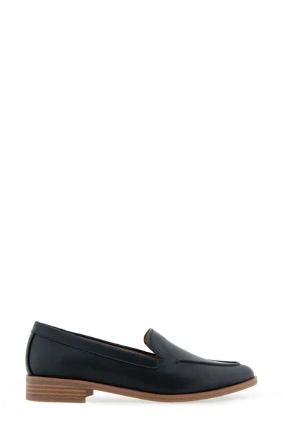 Aerosoles Everest Loafer In Black Faux Leather