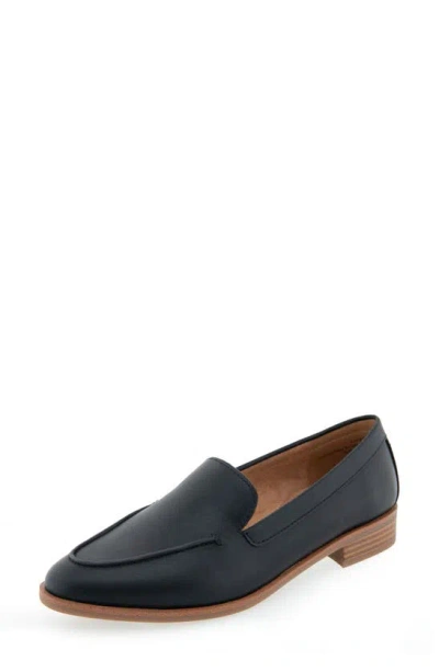 Aerosoles Everest Loafer In Black Faux Leather