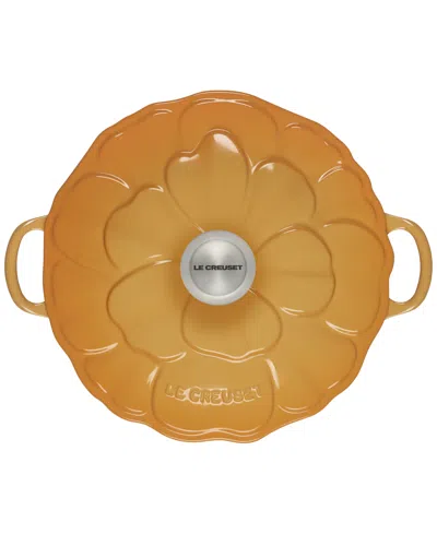 Le Creuset Signature Petal Enameled Cast Iron Braiser In Shell Pink