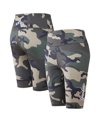 Pro Standard Women's  Camo New York Yankees Allover Print Bike Shorts In Camo