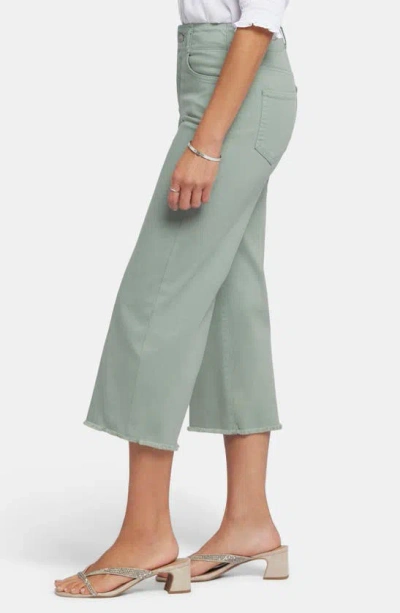 Nydj Brigitte Frayed High Waist Wide Leg Capri Jeans In Lily Pad