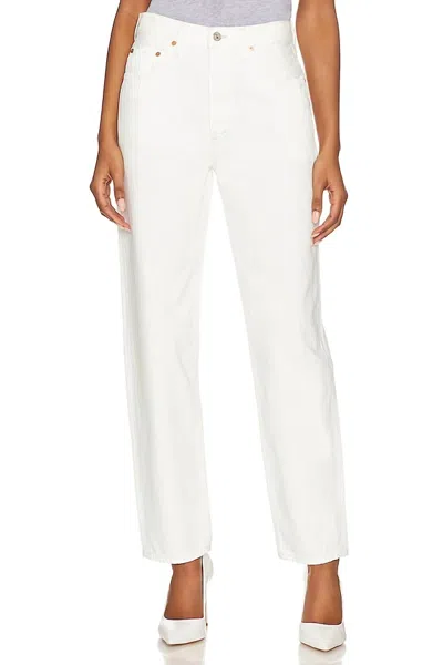 Shop Citizens Of Humanity Devi Low Slung Baggy Taper Jean In Tart In White