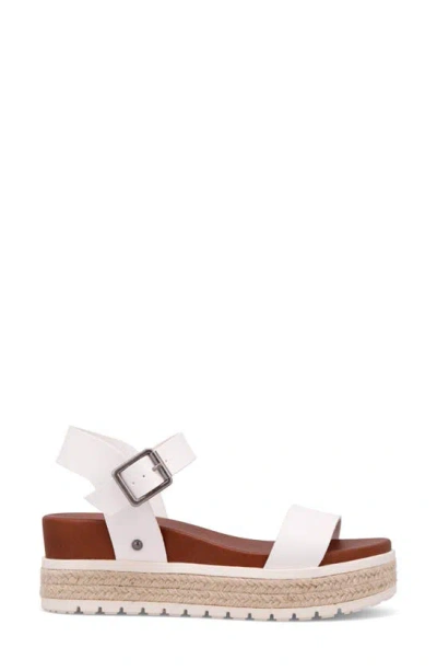 Shop Mia Kasandra Platform Sandal In White Bona/ Silver