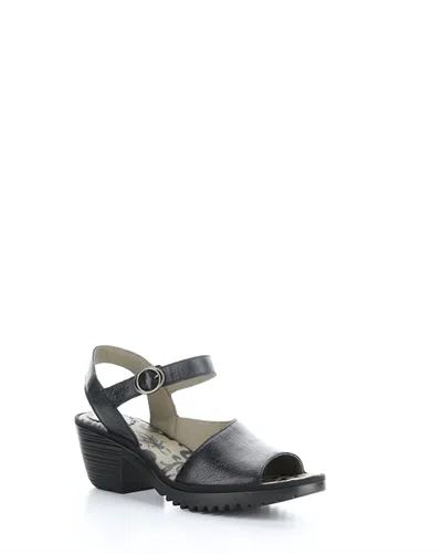 FLY LONDON WELY SANDAL IN BLACK 