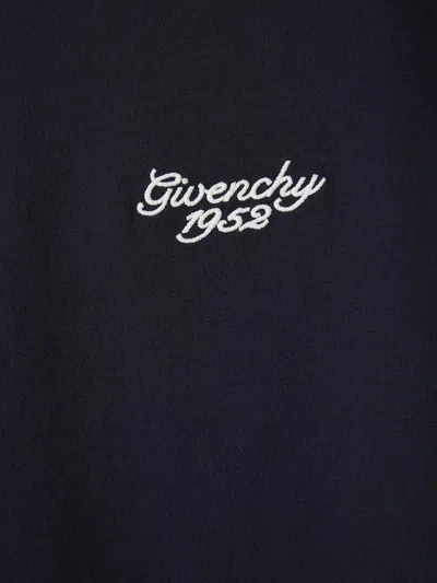 Shop Givenchy In Logo Bordado En El Frontal A Contraste