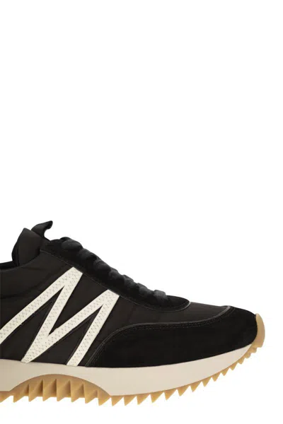 Moncler Pacey Sneakers In Black