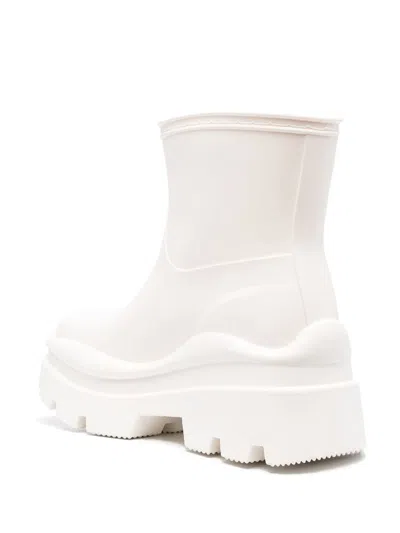 Msgm Ridged-rubber Sole Boots In White